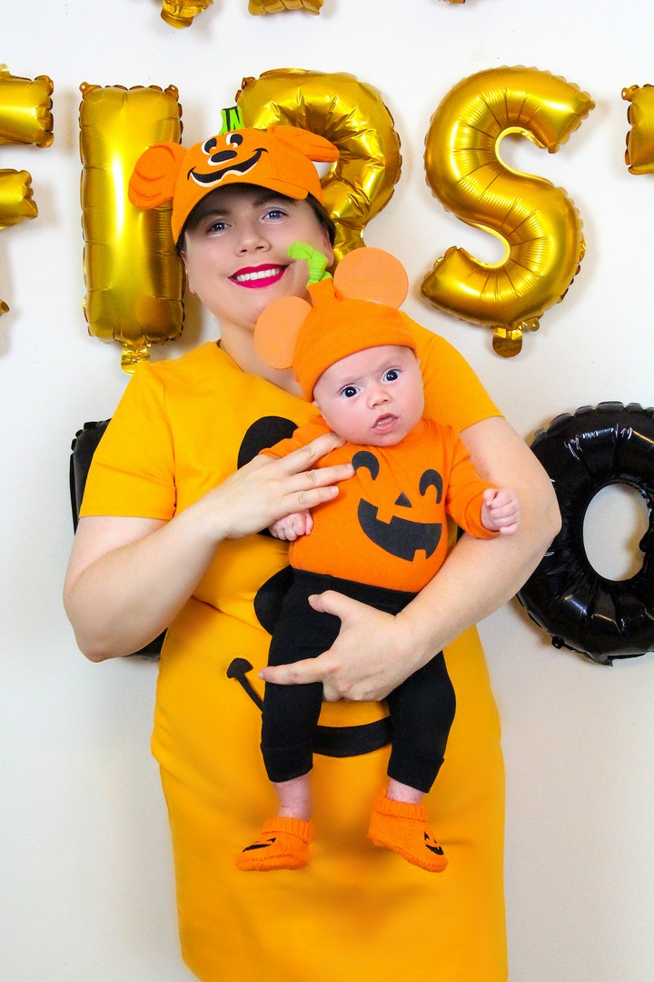 5 Minute Diy Mickey Pumpkin Mommy & Me Costume
