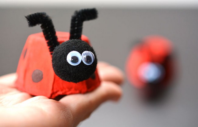Easy Egg Carton Ladybugs