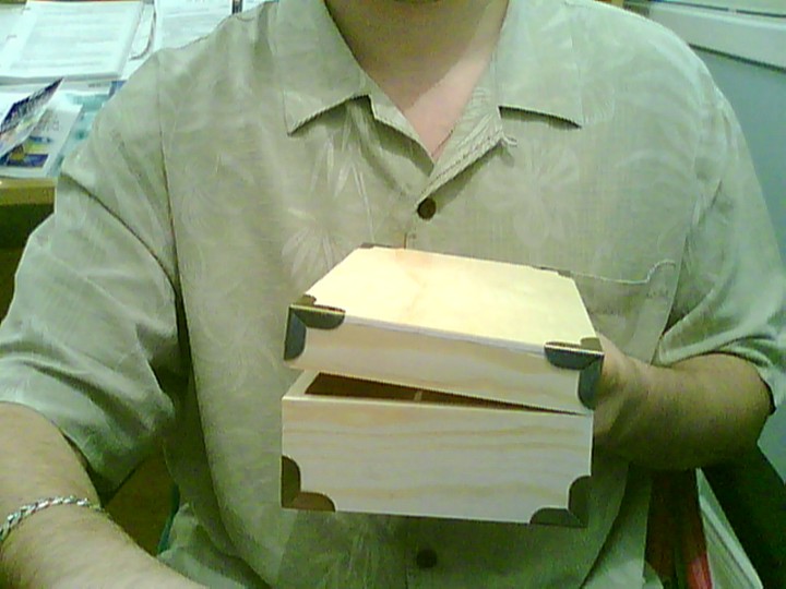 How to Make a Humidor Under $5