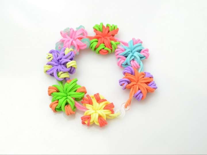 Color Flower Loom Bracelets