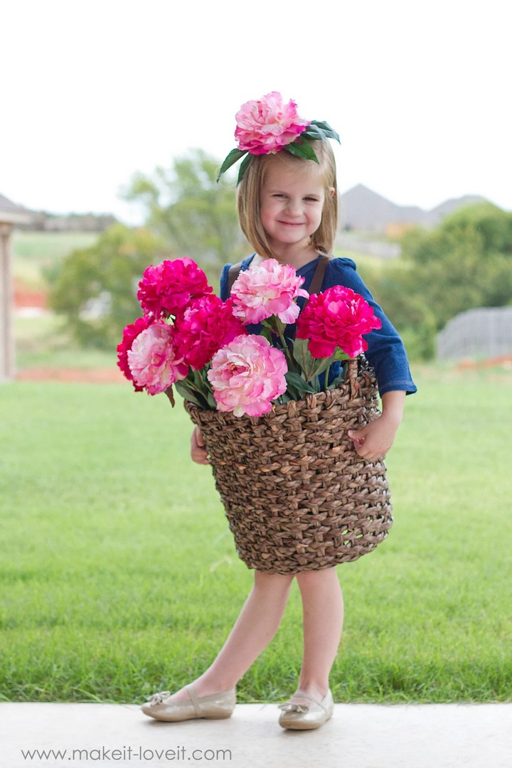 DIY Flower Basket Costume