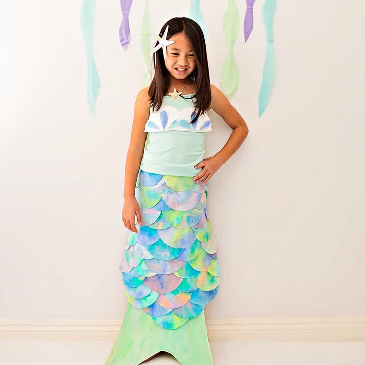 DIY Mermaid Costume Made With Coffee Filters