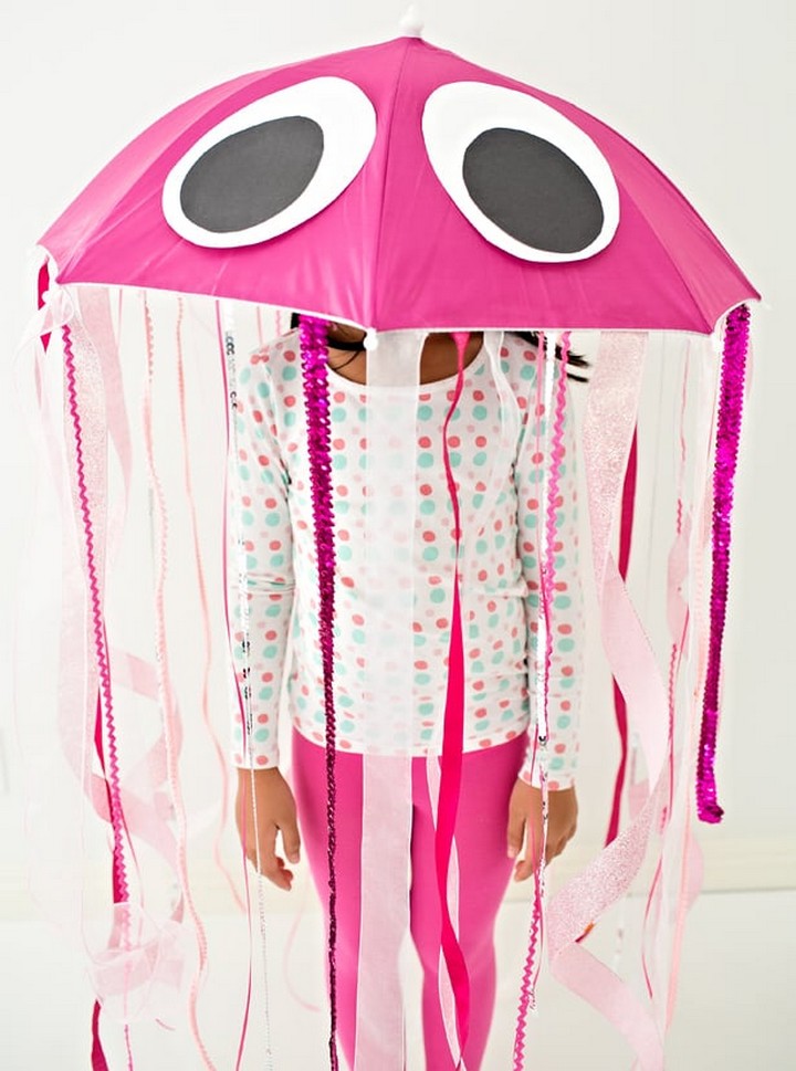Easy DIY Jellyfish Halloween Costume For Kids