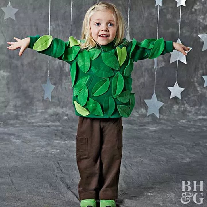 How To Make An Easy Leafy DIY Tree Costume