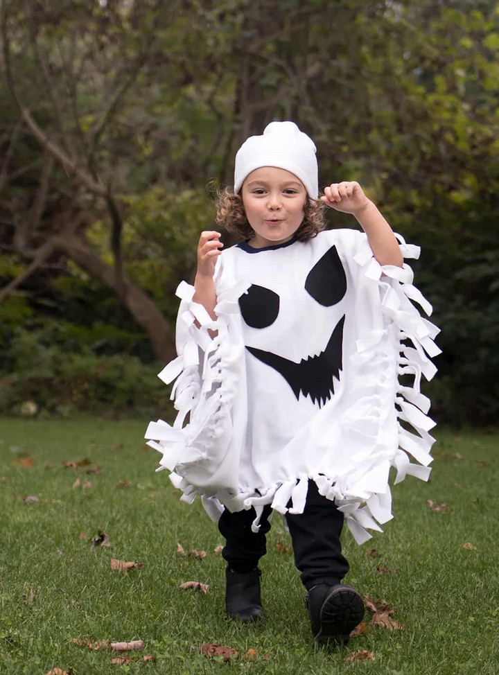 No-Sew Ghost Costume