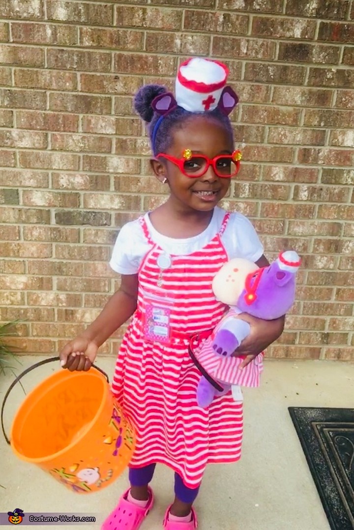 Nurse Hallie Costume