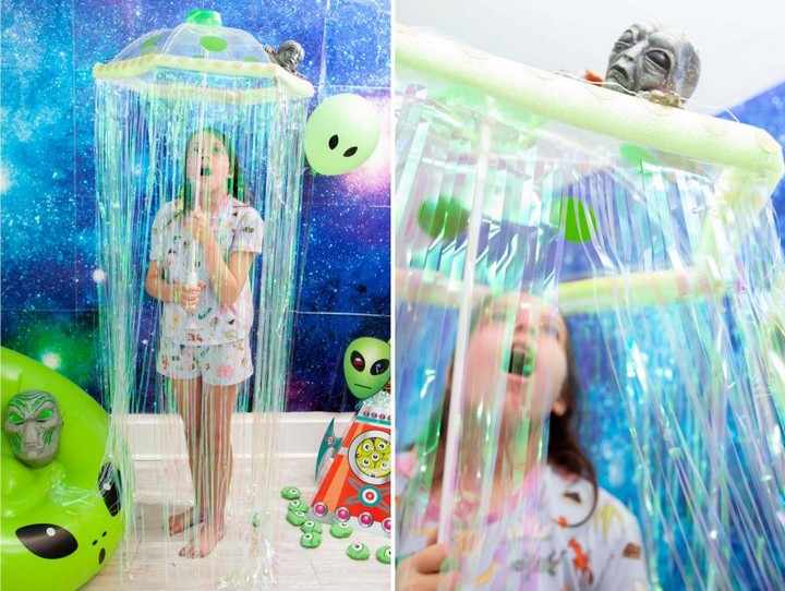 DIY Alien Abduction Halloween Costume