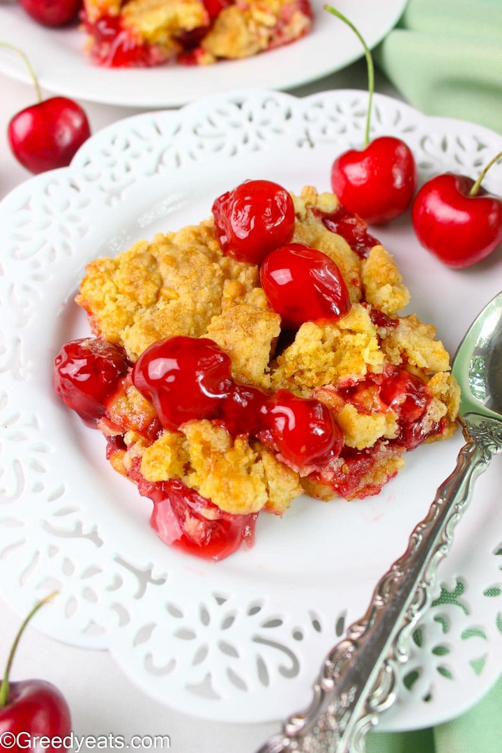 Cherry Dump Cake Recipe