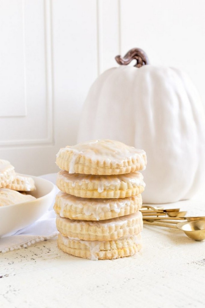 Glazed Pumpkin Hand Pies