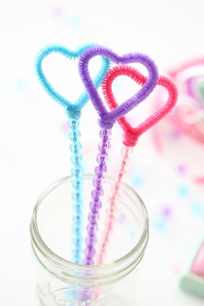 Nella The Princess Knight Pipe Cleaner Bubble Wands