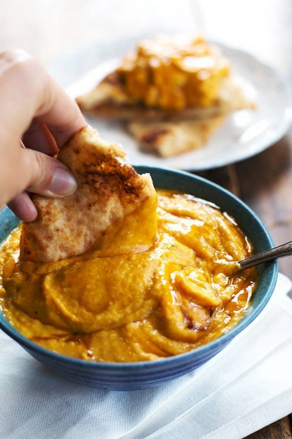 Roasted Garlic & Rosemary Pumpkin Hummus