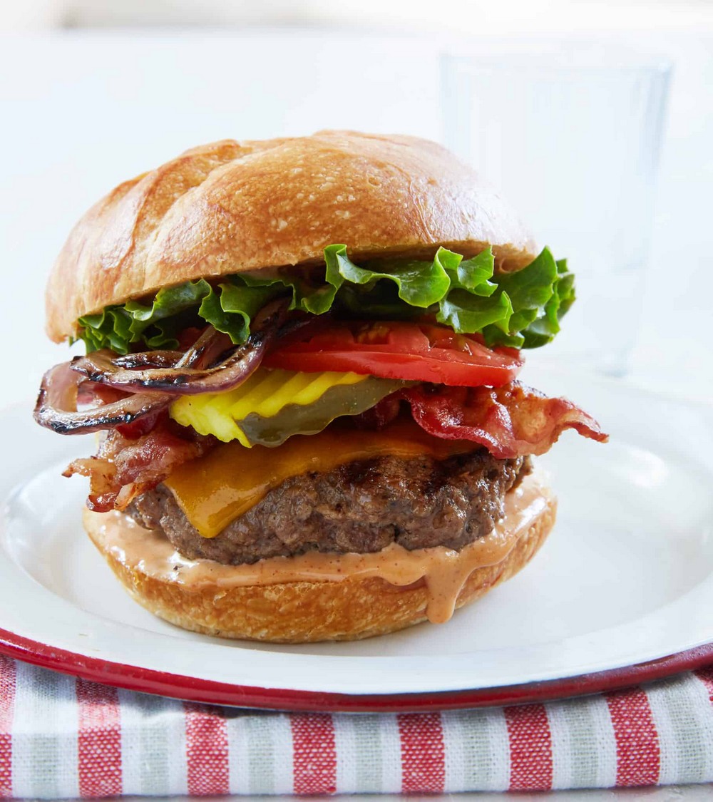 Ultimate Cheeseburger