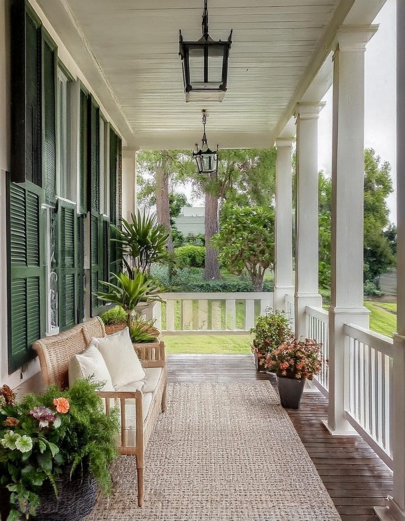 10 Easy To Adopt Narrow Front Porch Decor Ideas - The Julie Art