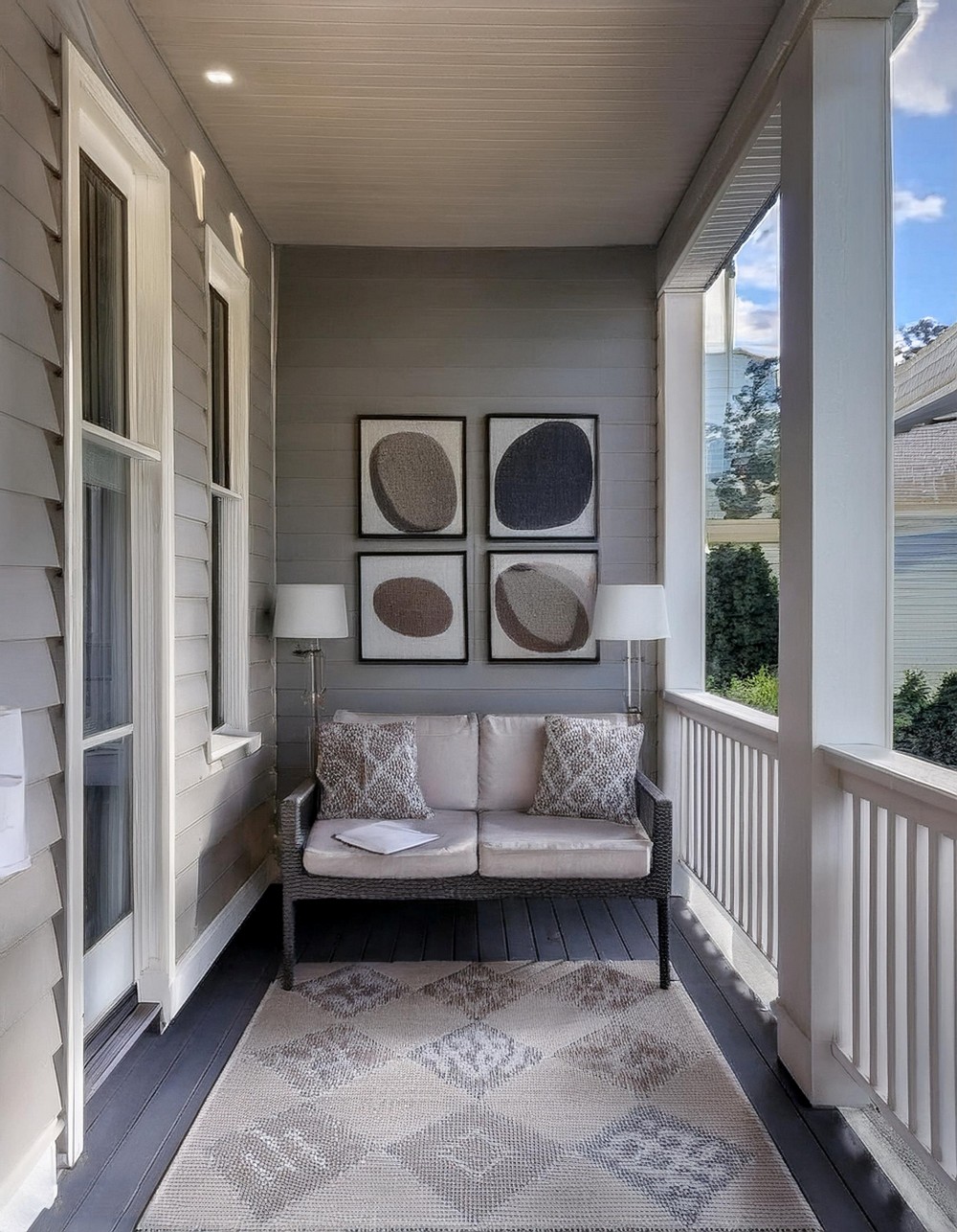 Neutral Front Porch With Art Design