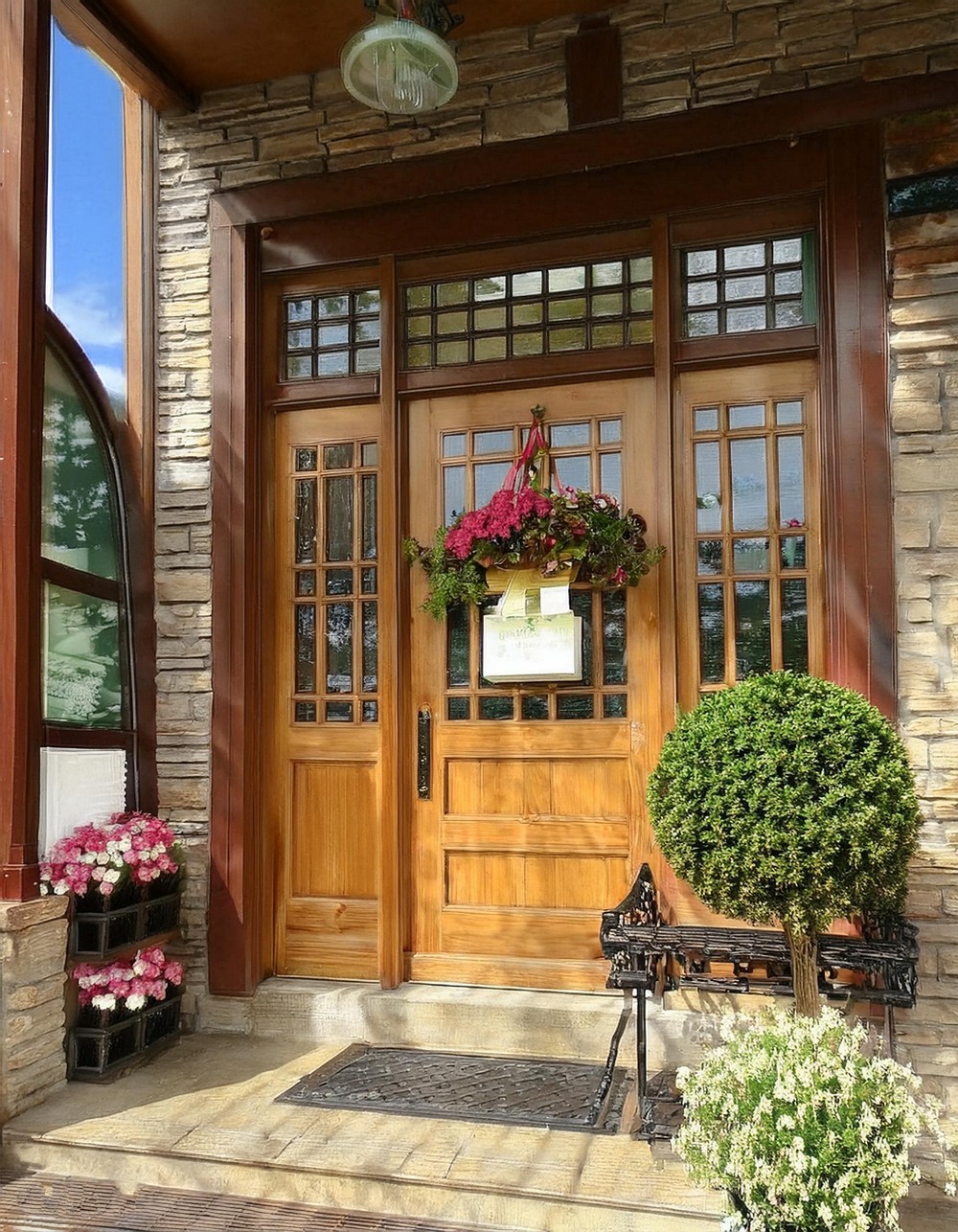 Rustic Outdoor Entryway